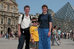 Paris Louvre 01 Jerome Ryan, Peter Ryan and Charlotte Ryan Outside At The Pyramid